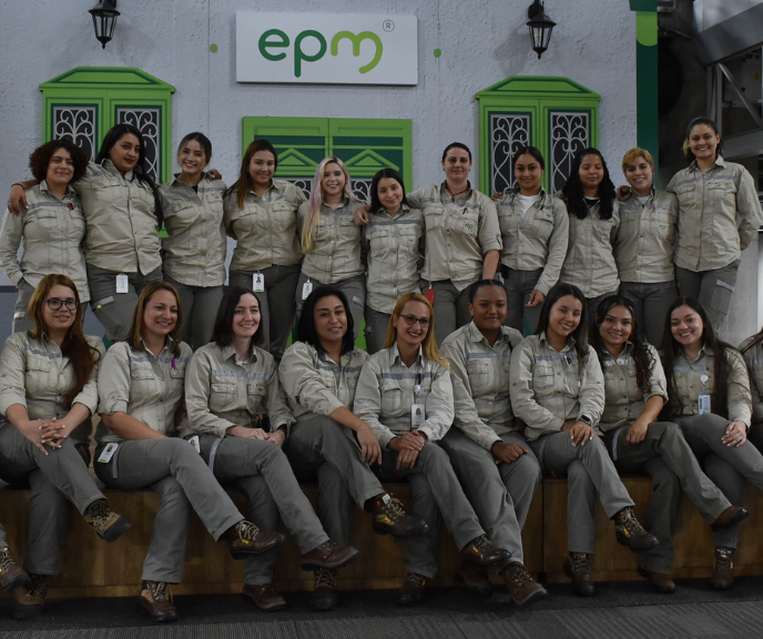 EPM convoca mujeres para formarse en Electricidad Industrial