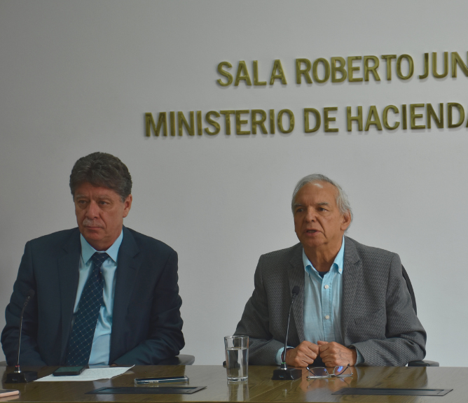 Gobierno, sector empresarial y banca piden al Emisor trazar ruta para reducir la tasa de interés de referencia