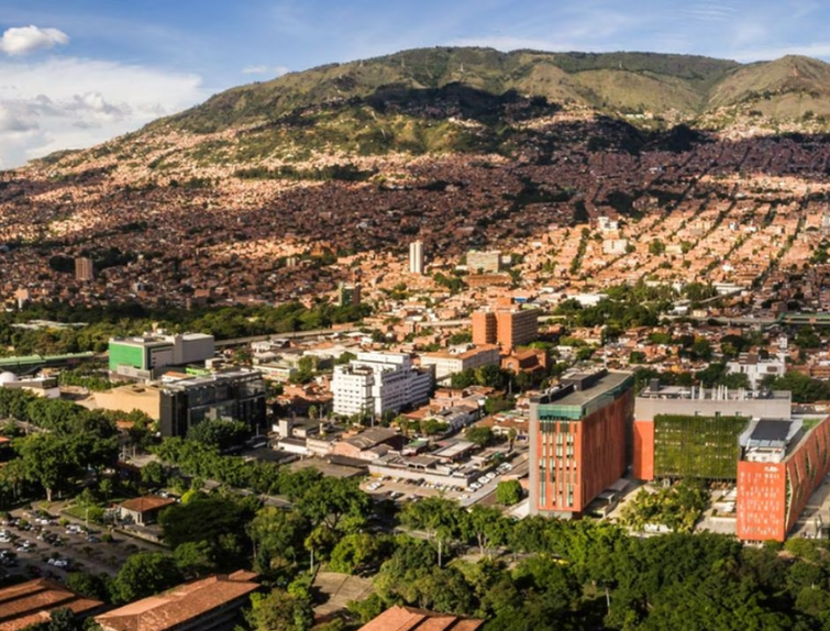Grupo ciudadano de Medellín propone agenda al próximo alcalde