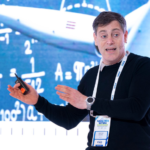 ¿Ya viviste la experiencia retro del Edificio X en El Tesoro?