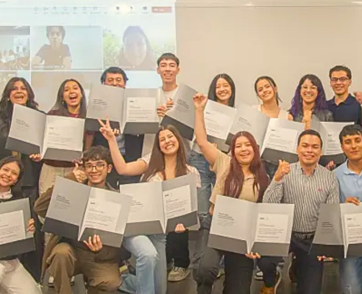 EAFIT abrió becas de hasta 100 % para jóvenes que sueñan con ir a la universidad