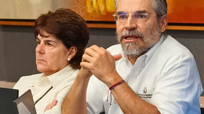 Lina Vélez de Nicholls y Fredy Pulgarín presentan las perspectivas de la economía de Antioquia para 2026