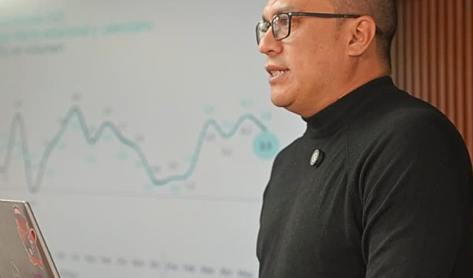 Juan Pablo Cardoso presenta el crecimiento de 3,5% del PIB de Colombia.